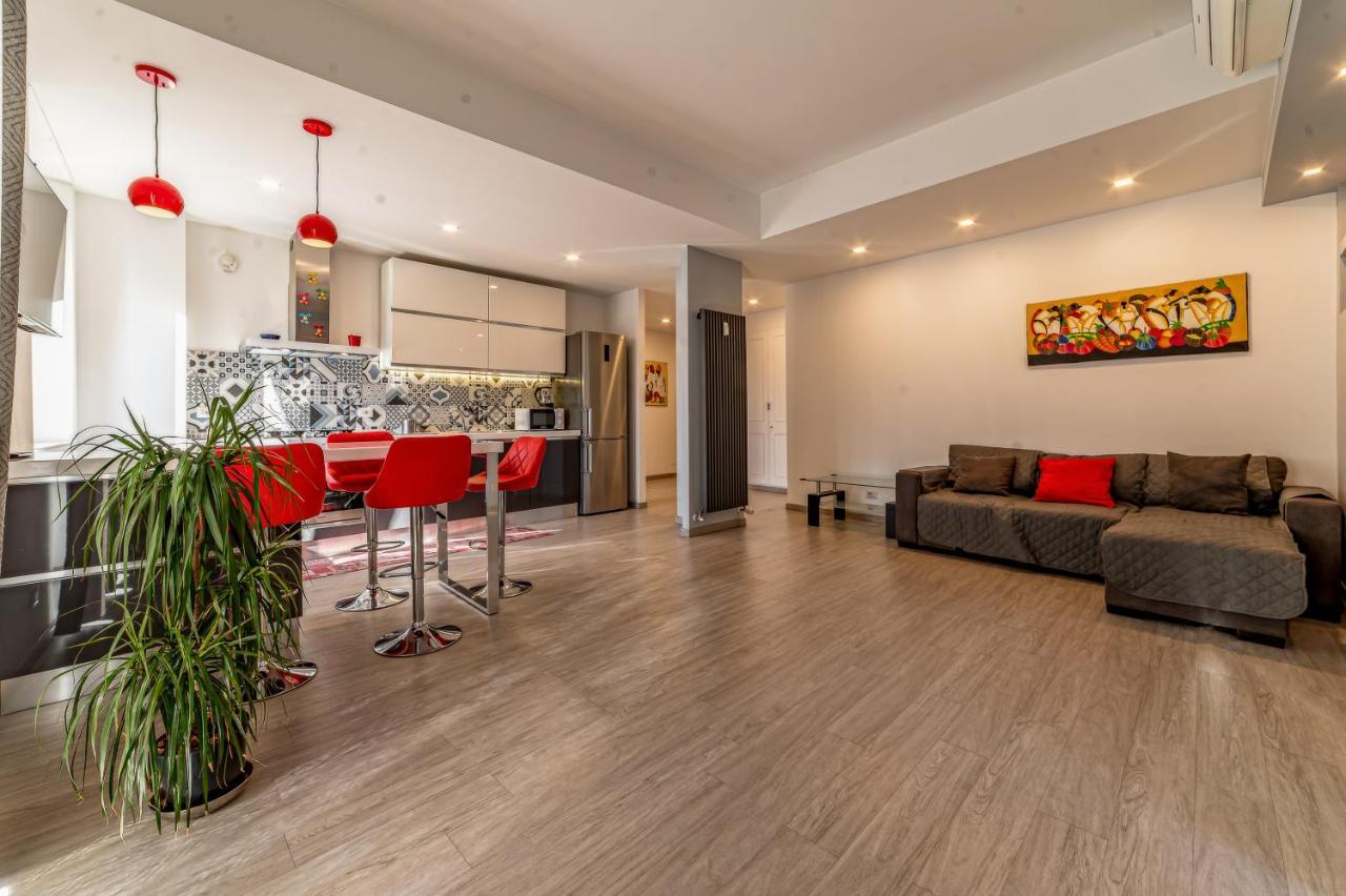 Cornelia - Metro Cornelia Apartamento